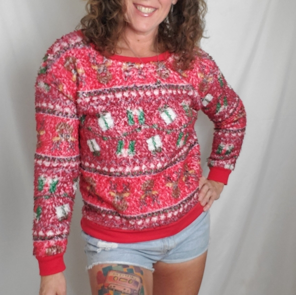 No Boundaries fleece Christmas reindeer present sweatshirt - Picture 5 of 8